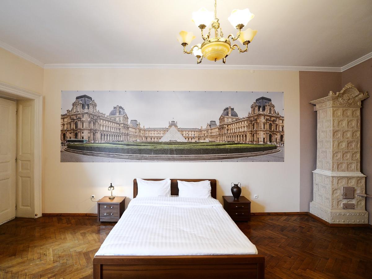 The Historical Family Nest In City Centre Lviv Buitenkant foto