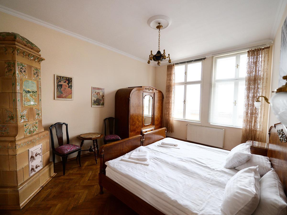 The Historical Family Nest In City Centre Lviv Buitenkant foto